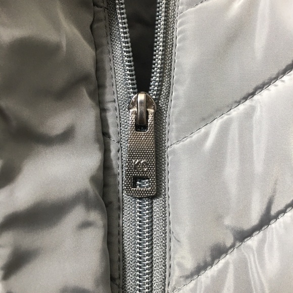 KENNETH COLE Faux Fur Trimmed Hooded Puffer Jacket - Picture 8 of 13